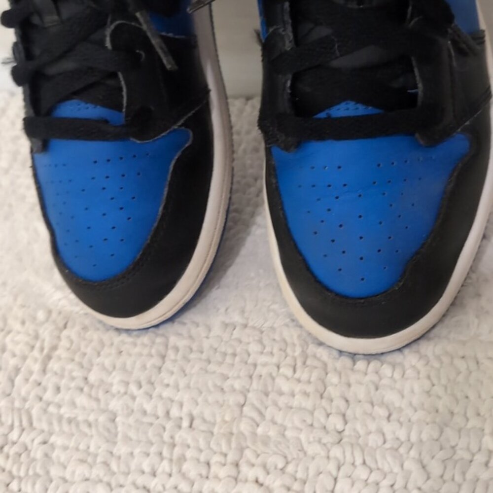 NIKE Air Jordan Kids Mid Black and Blue Sneakers 3 - Picture 8 of 10